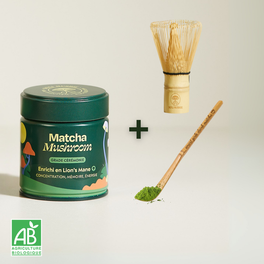 Matcha + fouet + cuillère